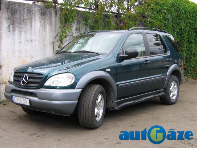 Mercedes Benz ML 320