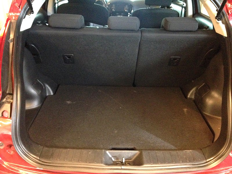 Nissan Juke 2012. gads 1,6 benzīns/gāze