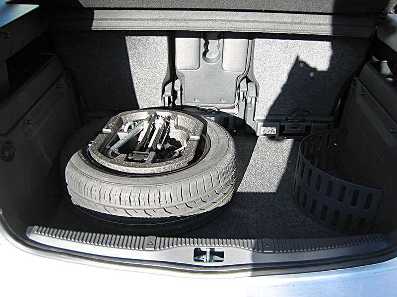 Skoda Roomster 2015 1,4l benzīns/gāze 