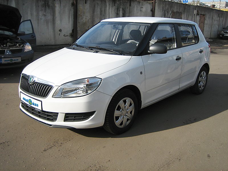 Skoda Fabia 1,2 benzīns/gāze 2012 gads