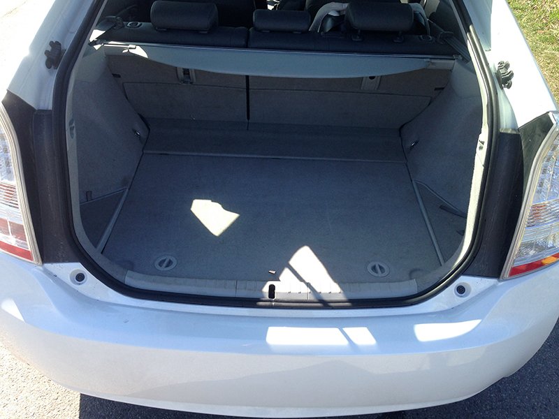 Toyota Prius,2012. gads. 1,8 Hibrīds: benzīns/gāze/elektrība