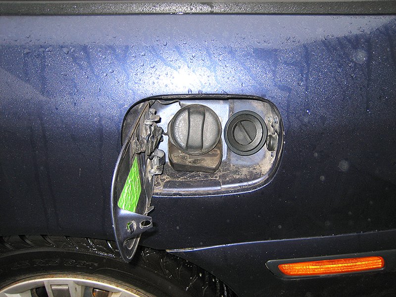 Uzstādīta gāzes iekārta Volvo V40 2002. gads 1,8 benzīns/gāze