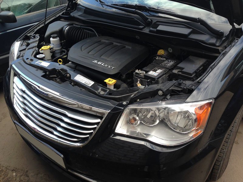 Chrysler Town and Country