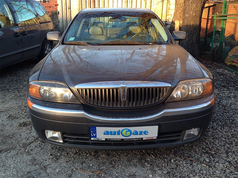 Lincoln LS