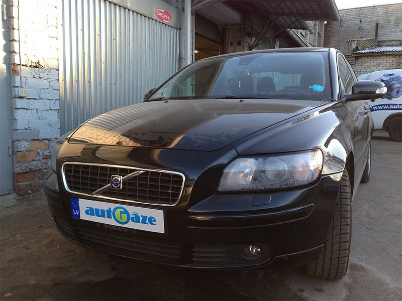 Volvo S40